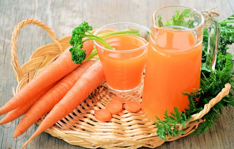 Свежевыжатый морковный сок польза и thumbnail